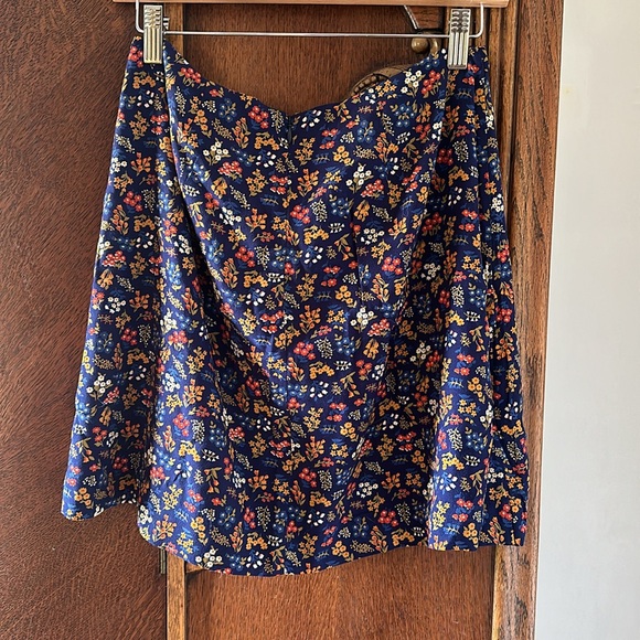 Madewell Floral Mini Skirt Lined High Waisted Print Wrap Side Buttons Medium - Picture 4 of 4